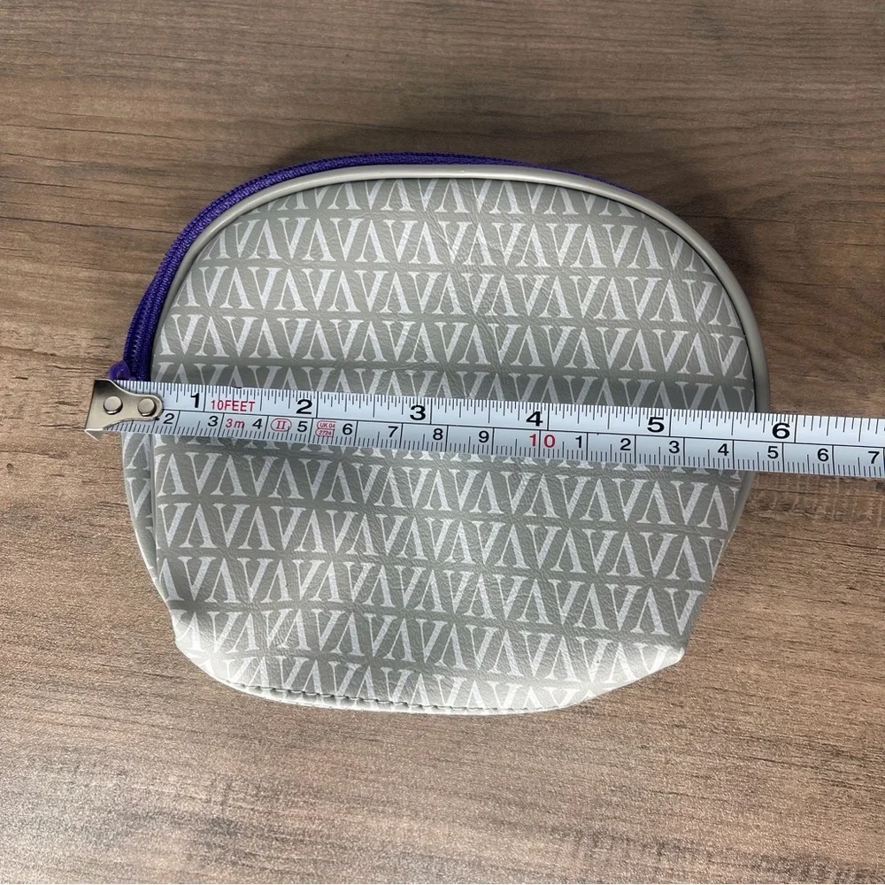 Set of 2 vintage Avon Gray‎ and Purple Patterned Women's makeup Bag Set